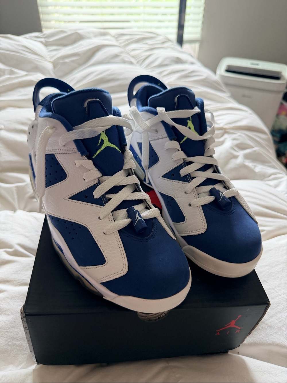 Air Jordan 6 Retro Low Insignia Blue Ghost Green Men’s 8.5